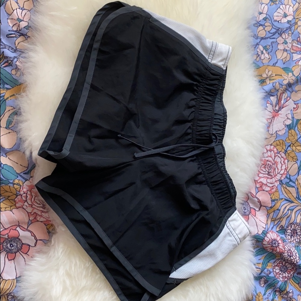 Workout shorts with zippered pockets on each side